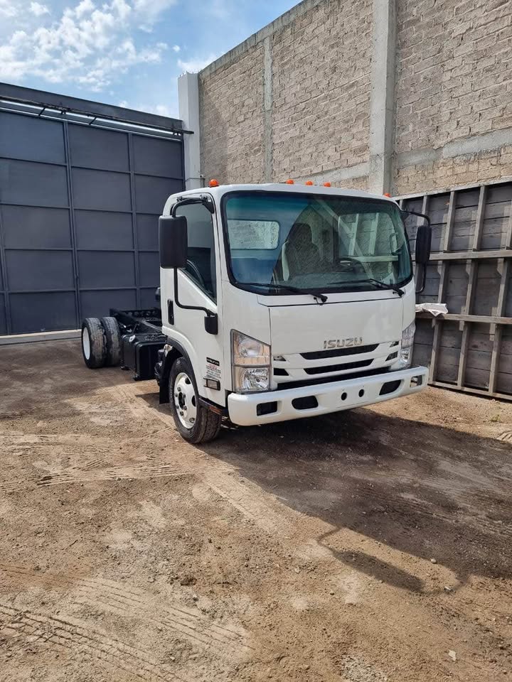ISUZU ELF 600