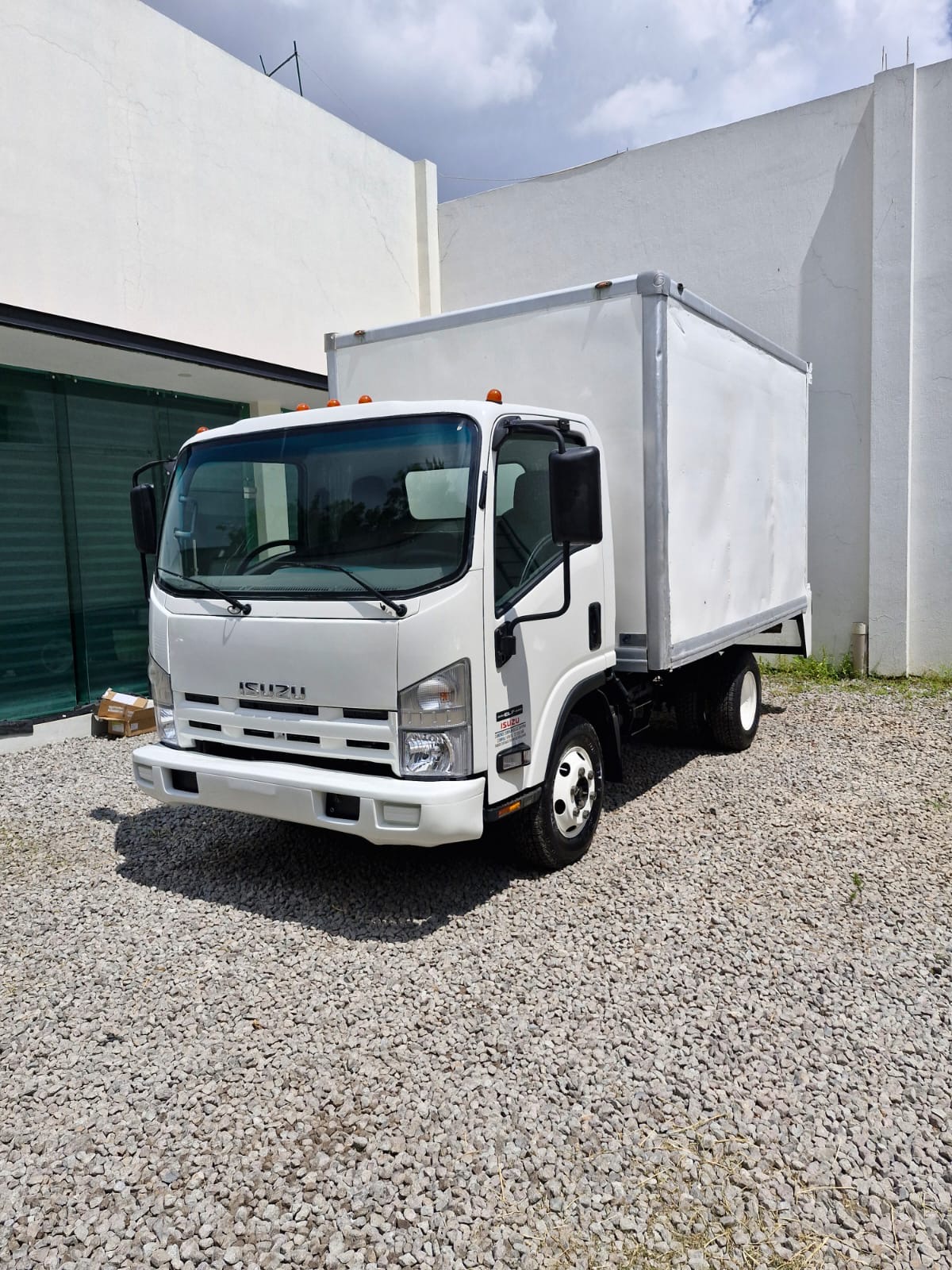 ISUZU ELF 400